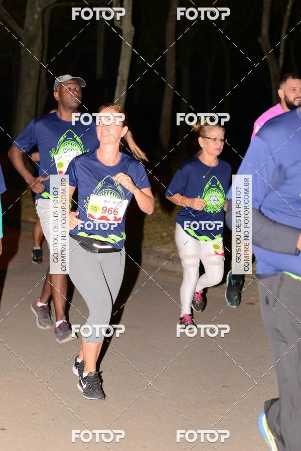 Buy your photos of the eventMarines Night Run on Fotop