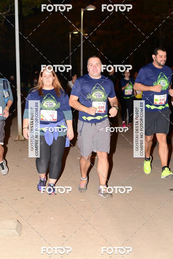 Buy your photos of the eventMarines Night Run on Fotop