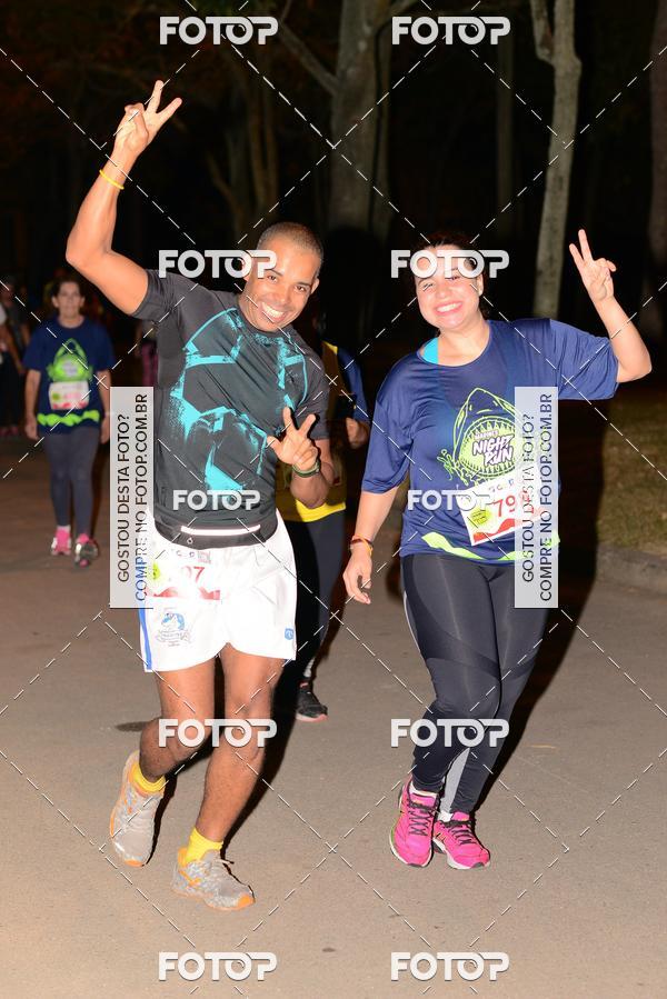 Buy your photos of the eventMarines Night Run on Fotop