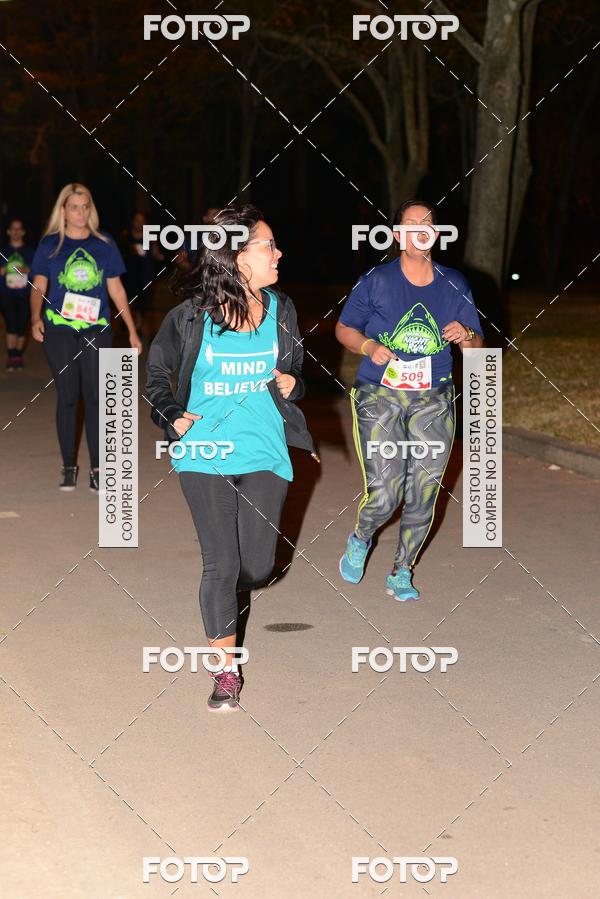 Buy your photos of the eventMarines Night Run on Fotop