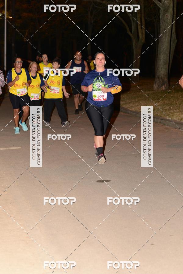 Buy your photos of the eventMarines Night Run on Fotop