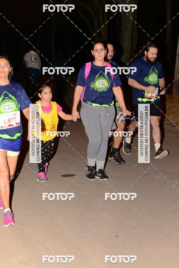 Buy your photos of the eventMarines Night Run on Fotop