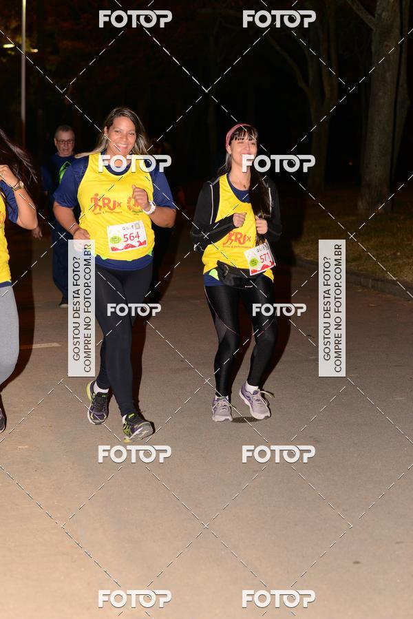 Buy your photos of the eventMarines Night Run on Fotop