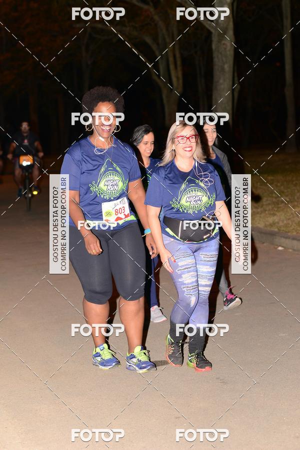 Buy your photos of the eventMarines Night Run on Fotop