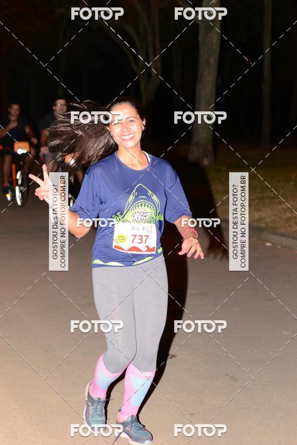 Buy your photos of the eventMarines Night Run on Fotop