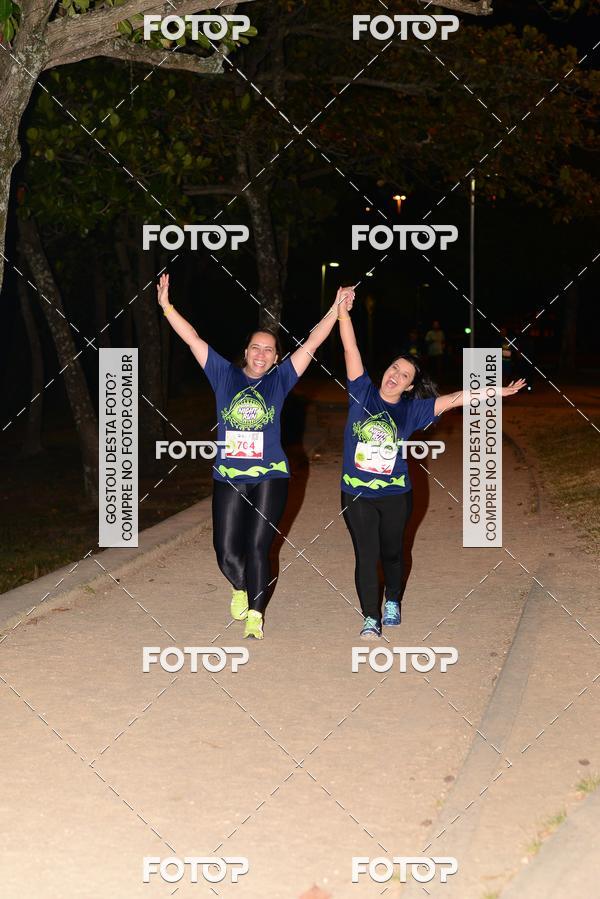 Buy your photos of the eventMarines Night Run on Fotop