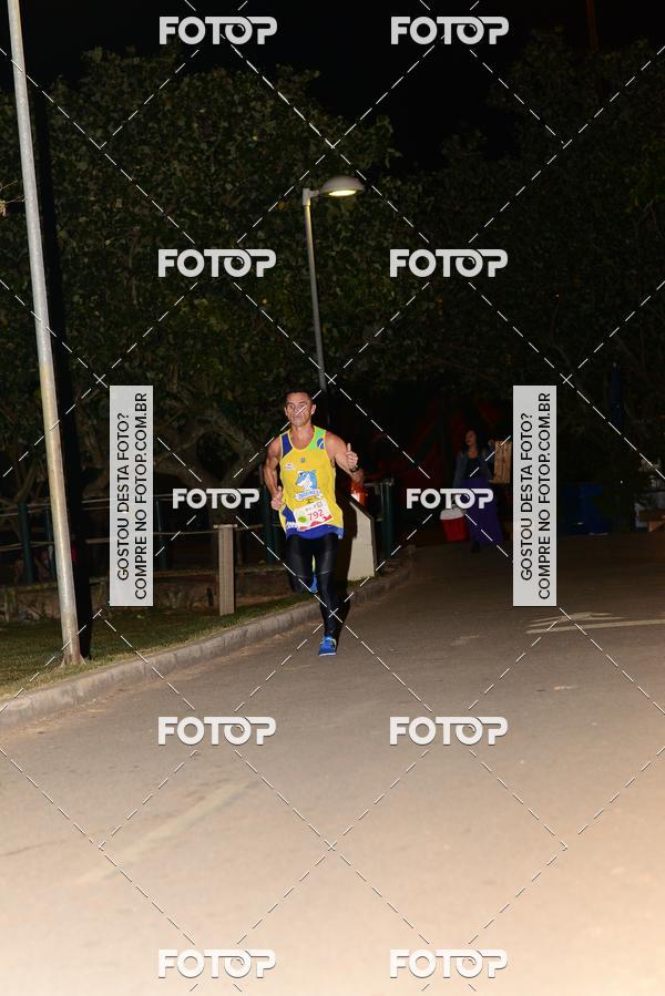Buy your photos of the eventMarines Night Run on Fotop