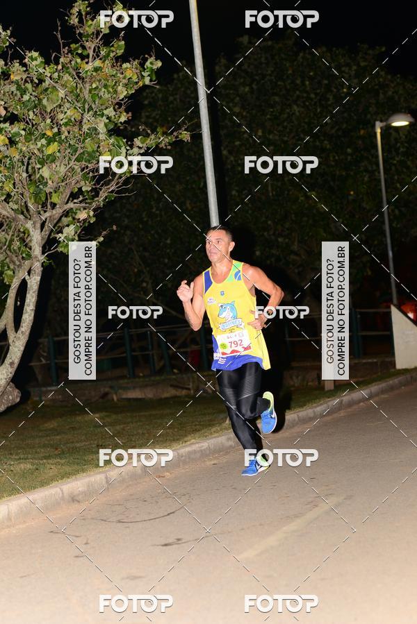 Buy your photos of the eventMarines Night Run on Fotop