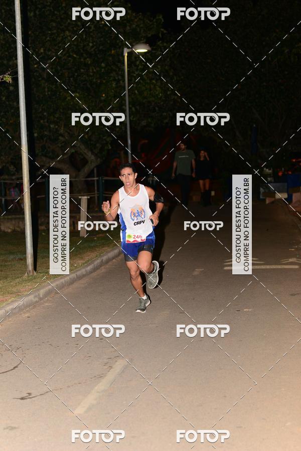 Buy your photos of the eventMarines Night Run on Fotop