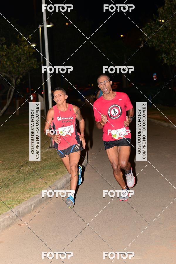 Buy your photos of the eventMarines Night Run on Fotop