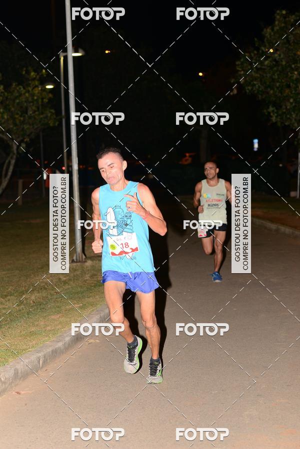 Buy your photos of the eventMarines Night Run on Fotop