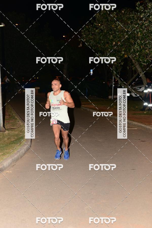 Buy your photos of the eventMarines Night Run on Fotop