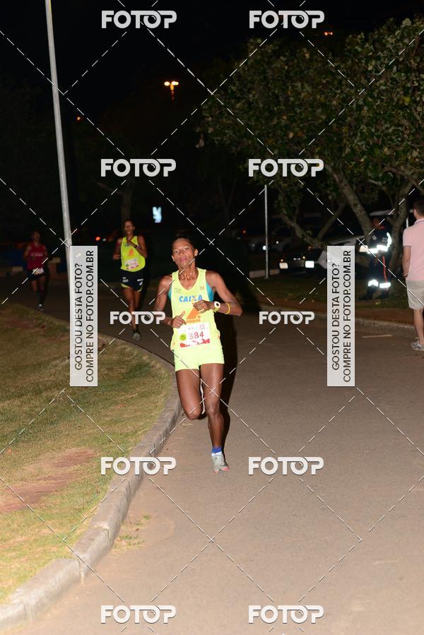 Buy your photos of the eventMarines Night Run on Fotop
