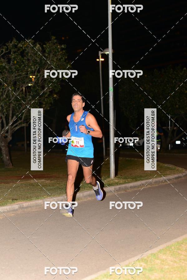Buy your photos of the eventMarines Night Run on Fotop