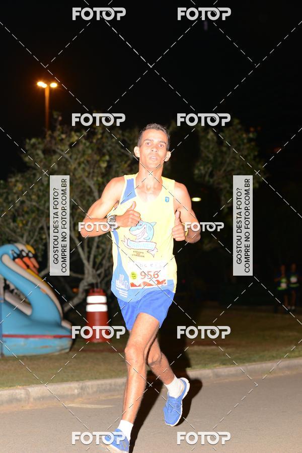 Buy your photos of the eventMarines Night Run on Fotop