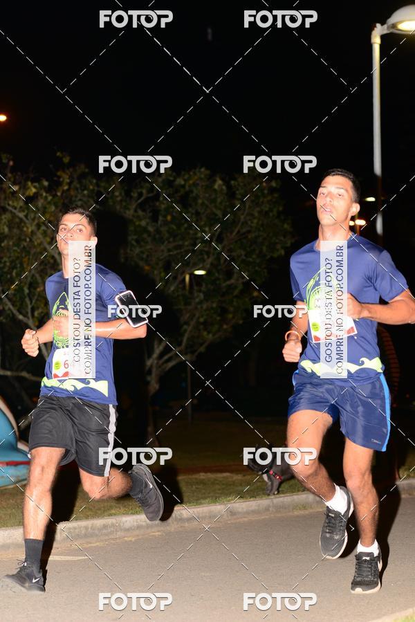 Buy your photos of the eventMarines Night Run on Fotop