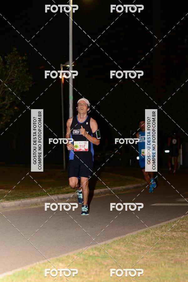 Buy your photos of the eventMarines Night Run on Fotop