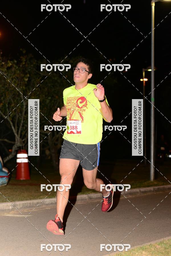 Buy your photos of the eventMarines Night Run on Fotop