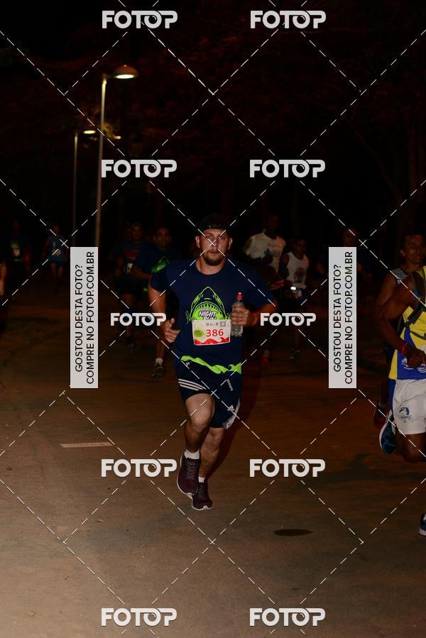 Buy your photos of the eventMarines Night Run on Fotop
