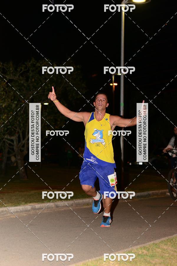 Buy your photos of the eventMarines Night Run on Fotop