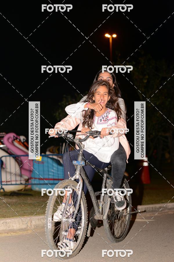 Buy your photos of the eventMarines Night Run on Fotop