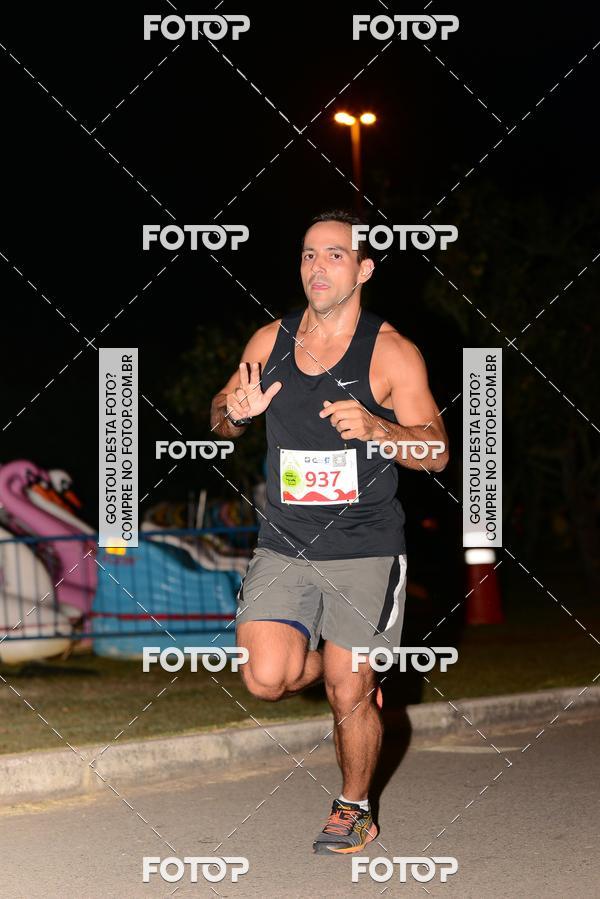 Buy your photos of the eventMarines Night Run on Fotop