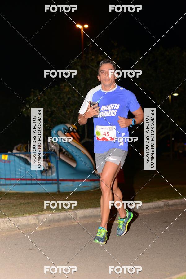Buy your photos of the eventMarines Night Run on Fotop