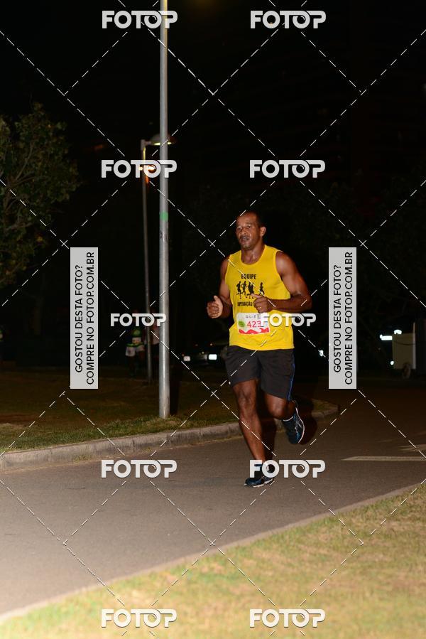 Buy your photos of the eventMarines Night Run on Fotop