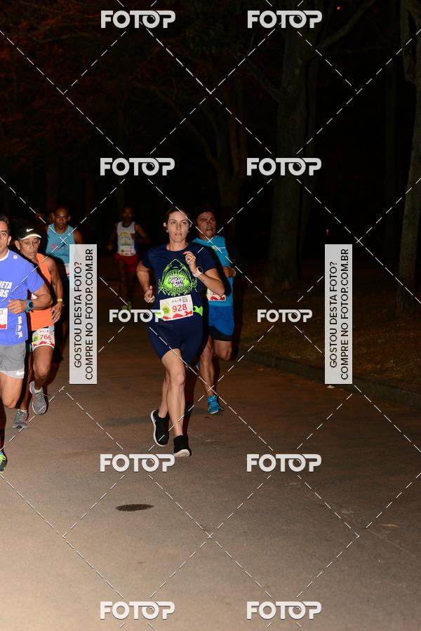 Buy your photos of the eventMarines Night Run on Fotop