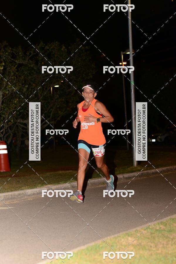 Buy your photos of the eventMarines Night Run on Fotop