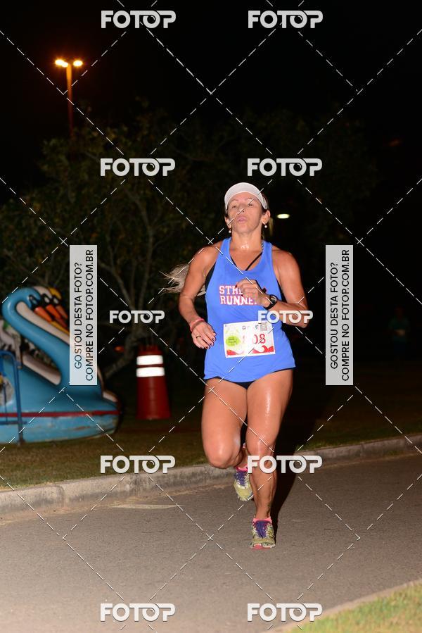 Buy your photos of the eventMarines Night Run on Fotop