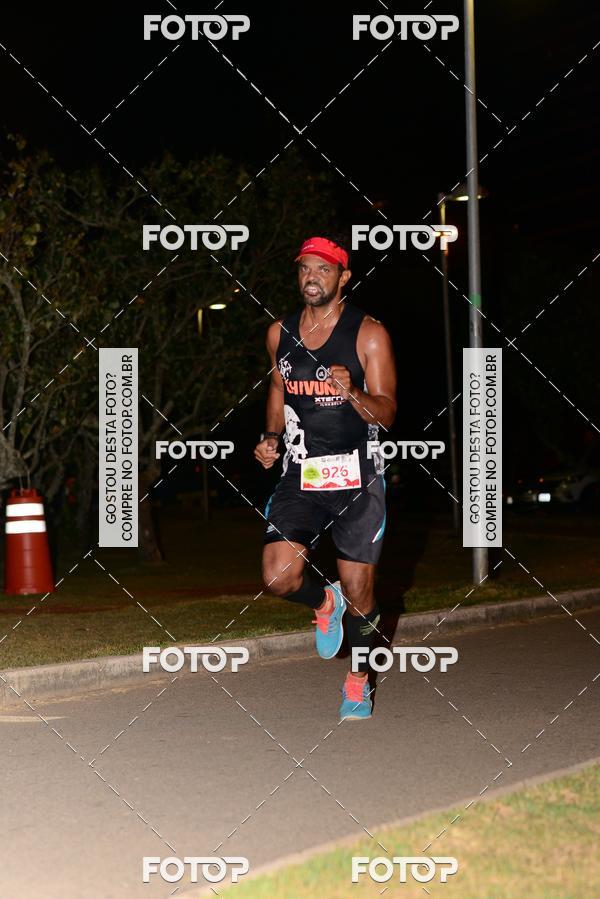 Buy your photos of the eventMarines Night Run on Fotop