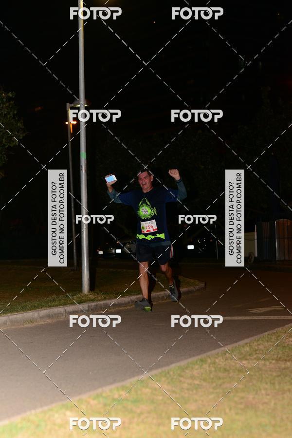 Buy your photos of the eventMarines Night Run on Fotop