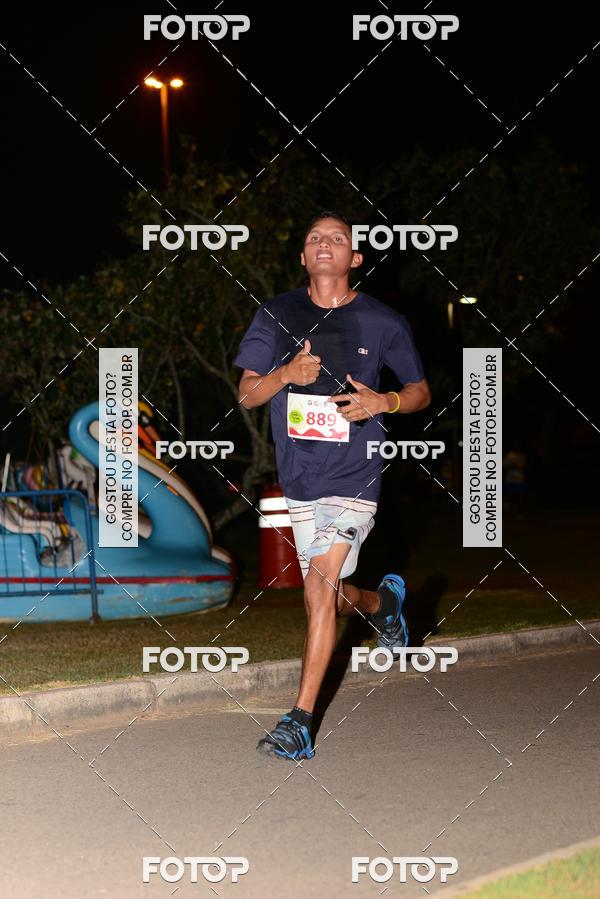Buy your photos of the eventMarines Night Run on Fotop