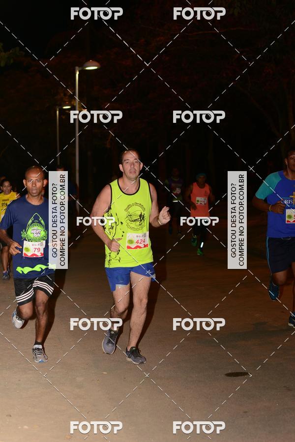 Buy your photos of the eventMarines Night Run on Fotop
