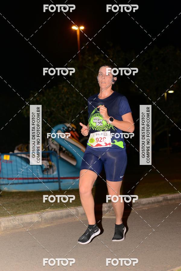 Buy your photos of the eventMarines Night Run on Fotop