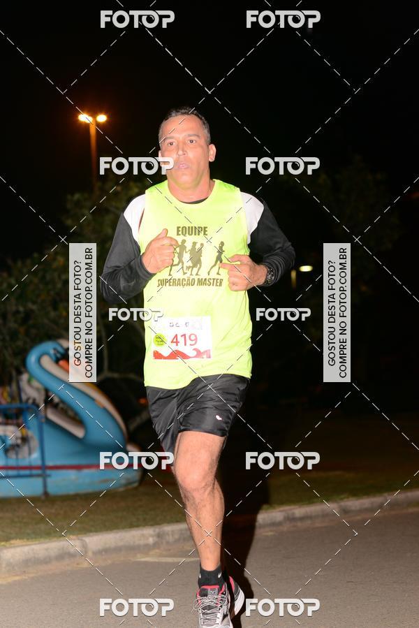 Buy your photos of the eventMarines Night Run on Fotop