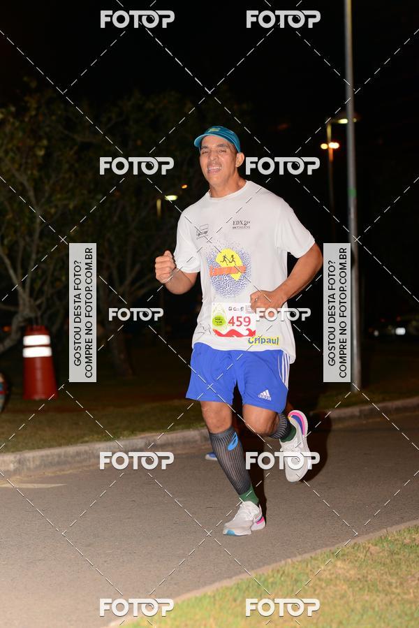 Buy your photos of the eventMarines Night Run on Fotop