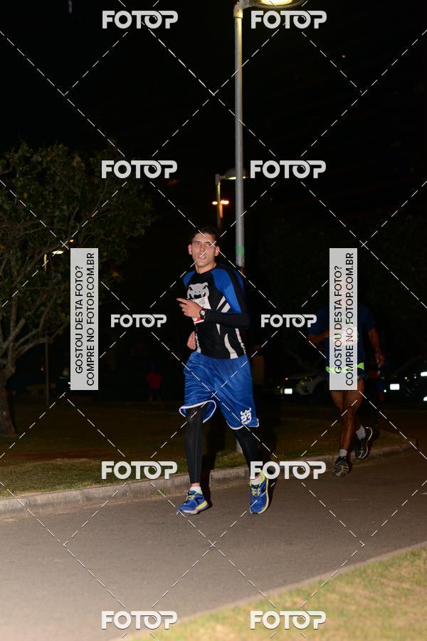 Buy your photos of the eventMarines Night Run on Fotop