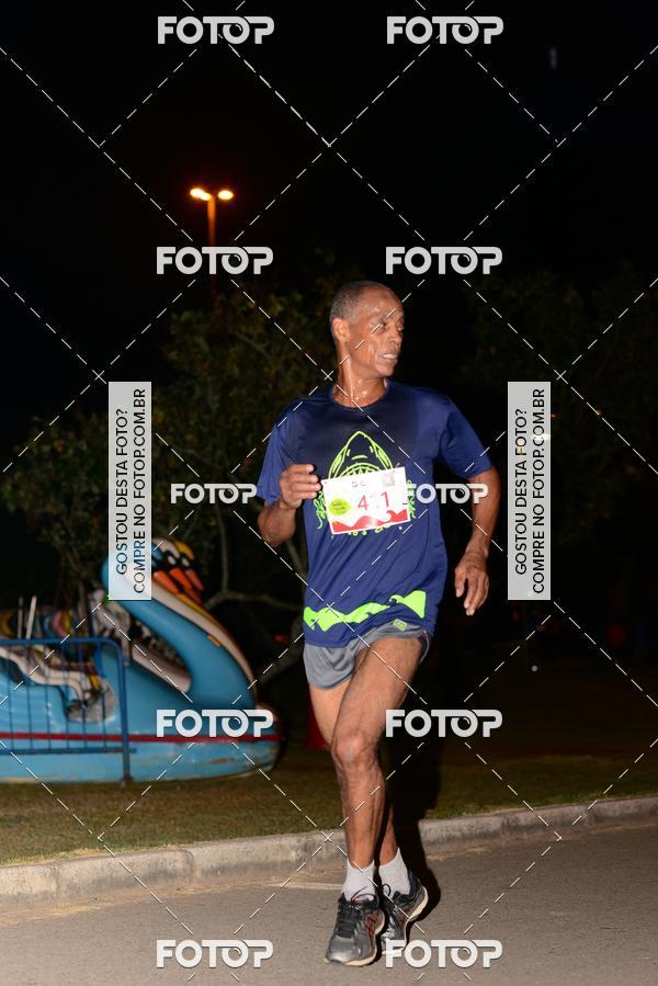 Buy your photos of the eventMarines Night Run on Fotop