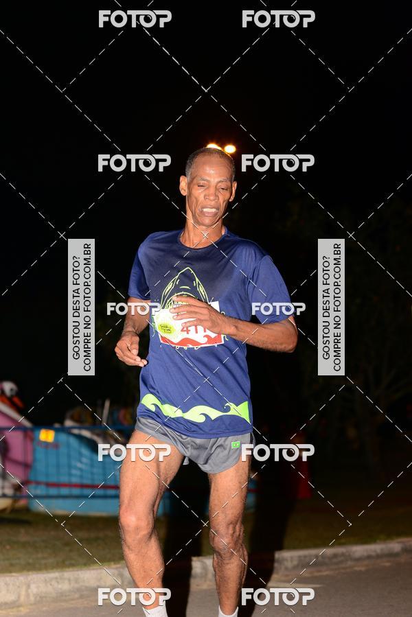 Buy your photos of the eventMarines Night Run on Fotop