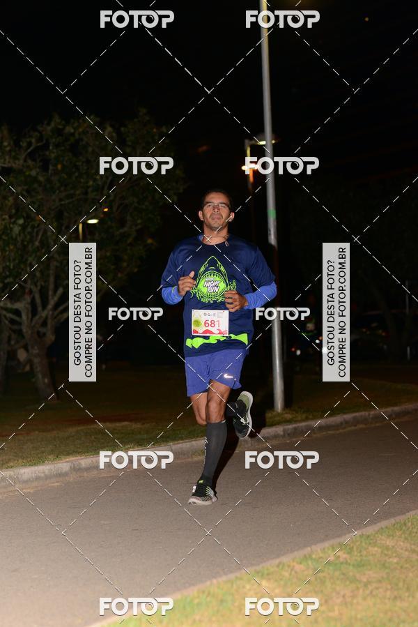 Buy your photos of the eventMarines Night Run on Fotop
