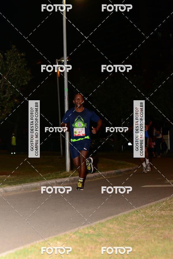 Buy your photos of the eventMarines Night Run on Fotop
