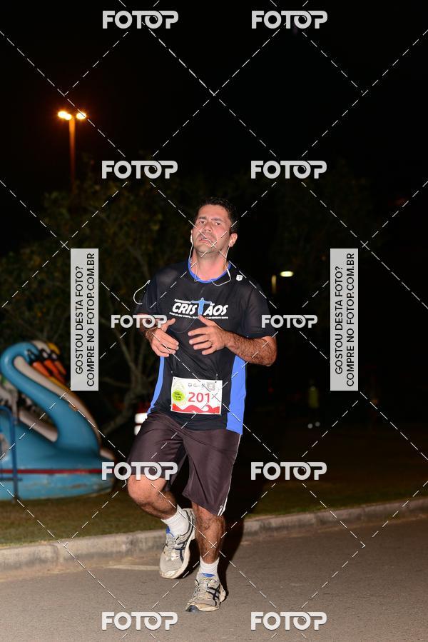 Buy your photos of the eventMarines Night Run on Fotop