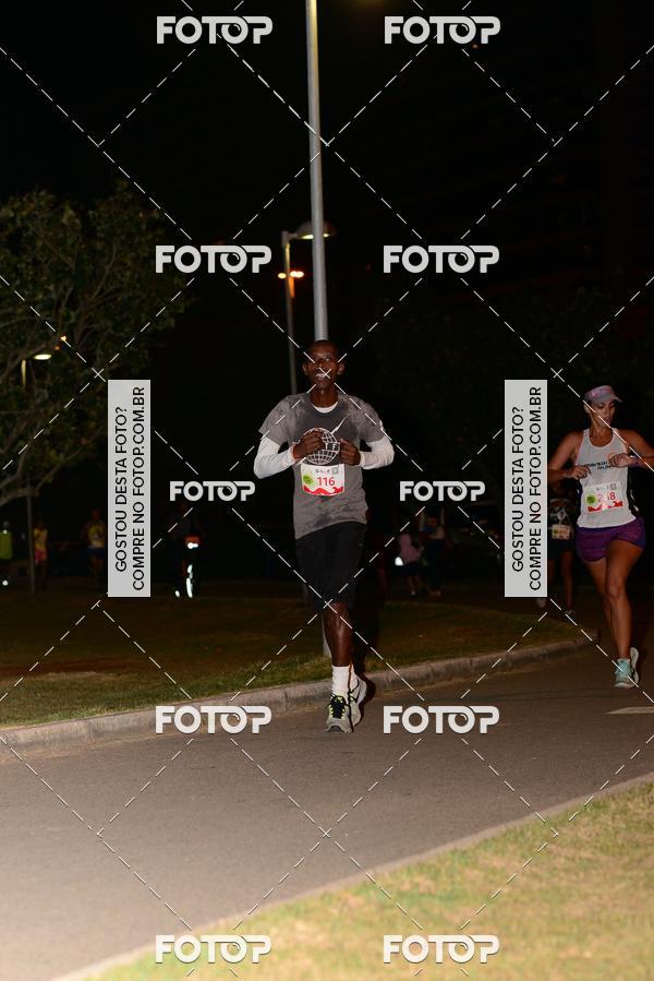 Buy your photos of the eventMarines Night Run on Fotop