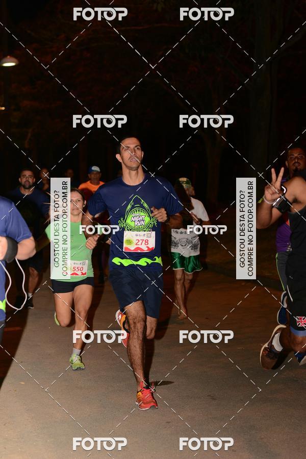 Buy your photos of the eventMarines Night Run on Fotop