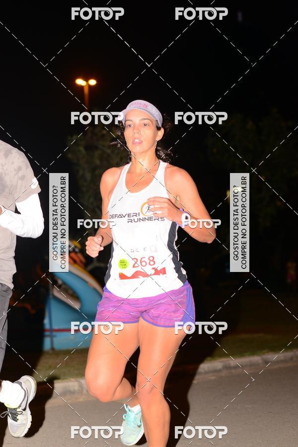 Buy your photos of the eventMarines Night Run on Fotop