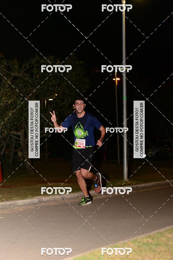 Buy your photos of the eventMarines Night Run on Fotop