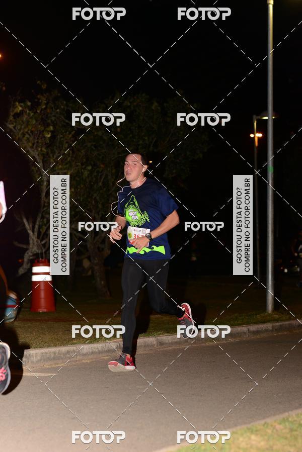 Buy your photos of the eventMarines Night Run on Fotop