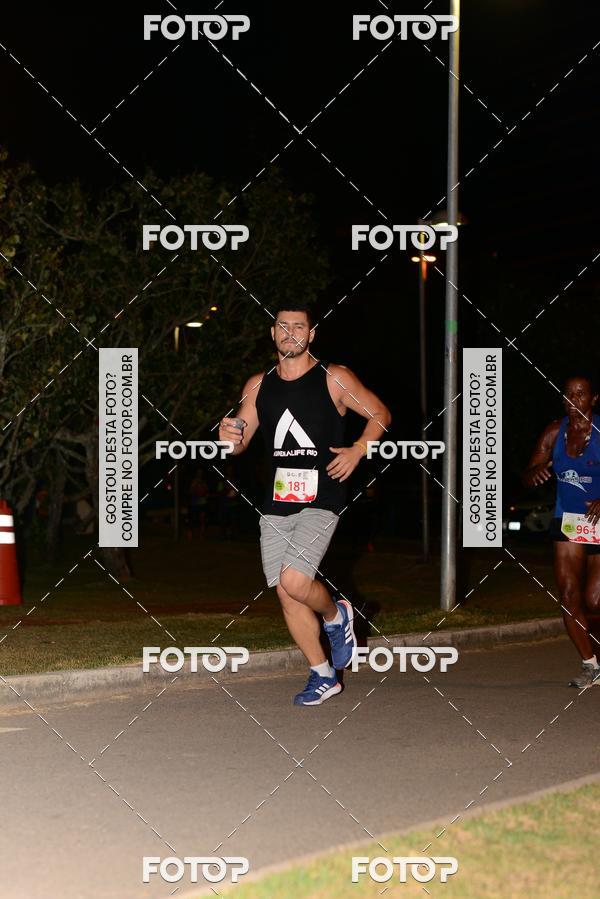 Buy your photos of the eventMarines Night Run on Fotop